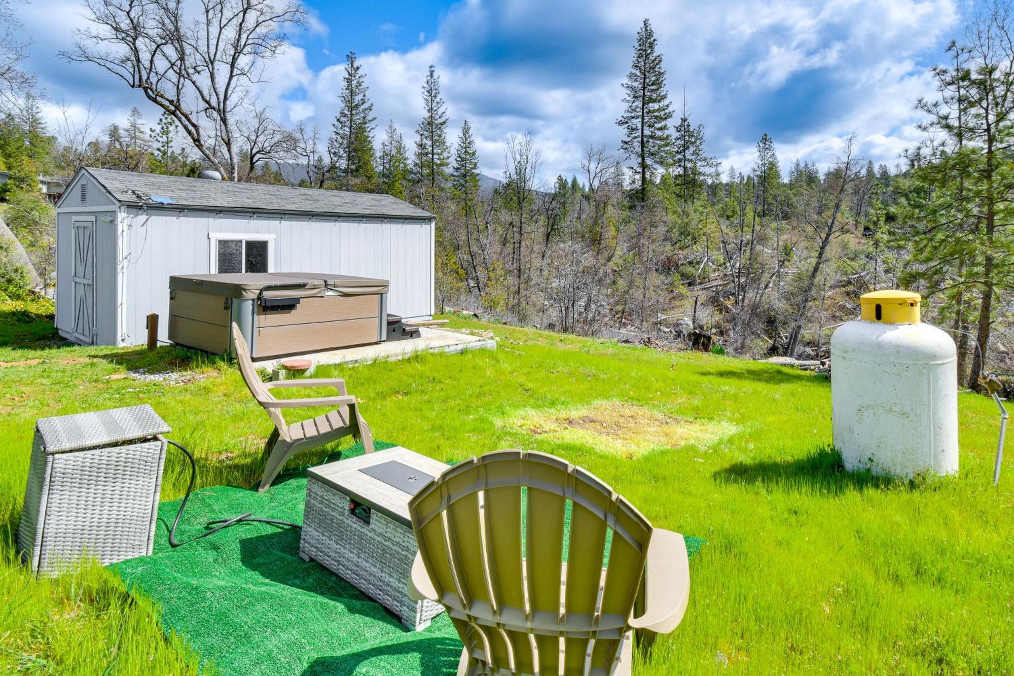 Waterfront Mariposa Hideaway Hot Tub And Mtn Views! Vila Exterior foto